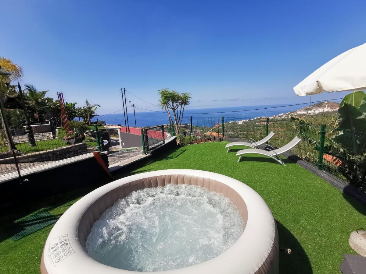 Villa Nova Madeira In Funchal Casa A And B Bagian luar foto