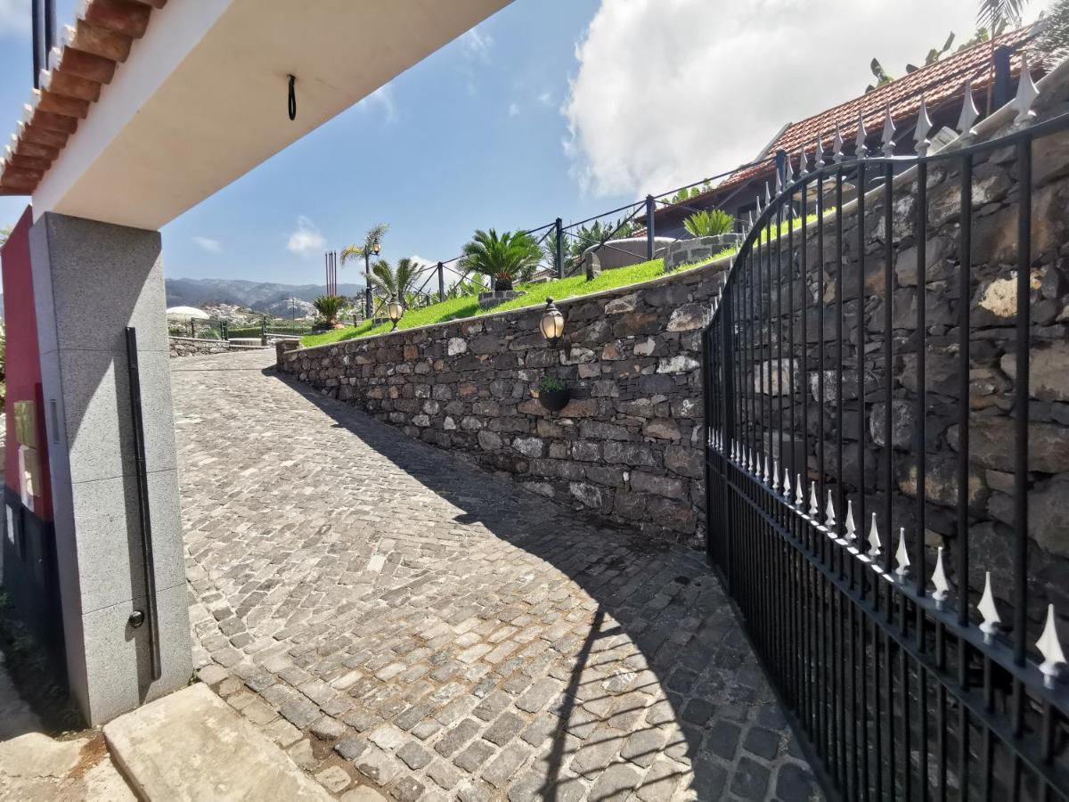 Villa Nova Madeira In Funchal Casa A And B Bagian luar foto